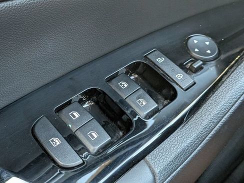 Certified 2025 Kia Sportage EX FWD image 26