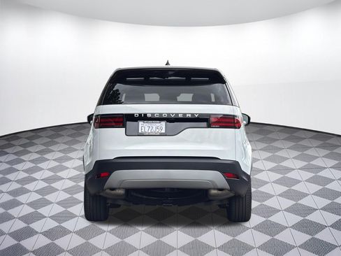 Certified 2025 Land Rover Discovery S AWD/4WD image 10