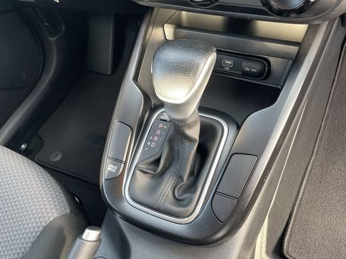 Used 2022 Kia Soul LX FWD image 23