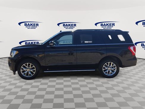 Used 2020 Ford Expedition XLT w/ Equipment Group 202A AWD/4WD image 7