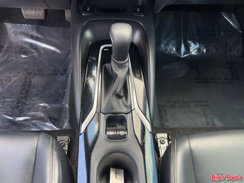 Certified 2022 Toyota Corolla XSE image 31