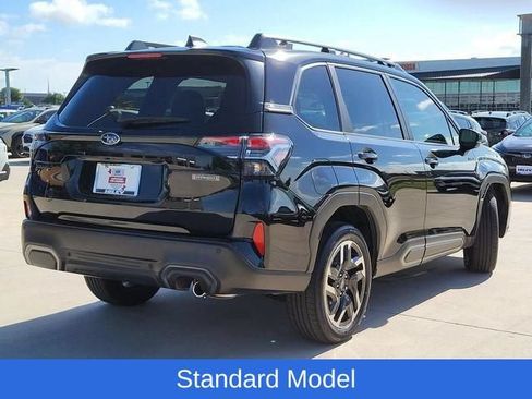 Used 2025 Subaru Forester Limited AWD/4WD image 4