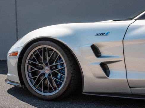 Used 2011 Chevrolet Corvette ZR1 w/ Preferred Equipment Group RWD image 33