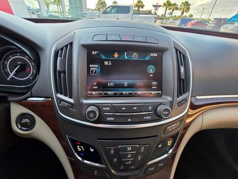 Used 2014 Buick Regal Premium w/ Driver Confidence Package #1 FWD image 18