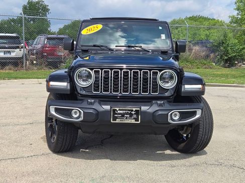 Certified 2025 Jeep Wrangler Unlimited Sahara w/ Safety Group AWD/4WD image 4