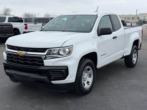 Used 2022 Chevrolet Colorado W/T image 4