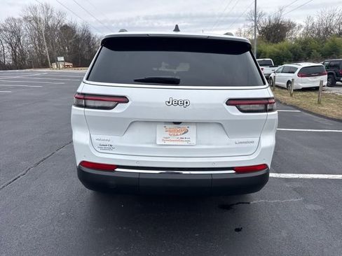 New 2025 Jeep Grand Cherokee L Laredo image 6