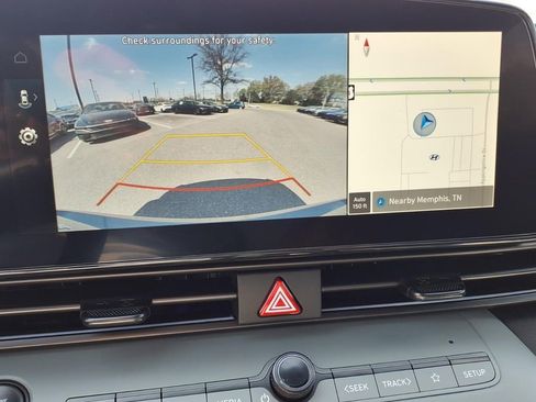 New 2026 Hyundai Elantra Limited image 26