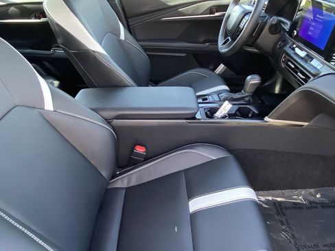 Certified 2026 Toyota Camry SE w/ Convenience Package image 17