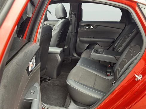 Used 2023 Kia Forte GT-Line w/ GT-Line Premium Package image 16