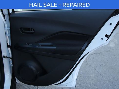 Certified 2025 Nissan Kicks Play S image 28