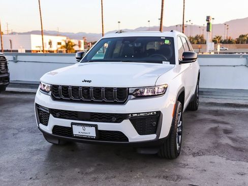 New 2026 Jeep Grand Cherokee L Limited AWD/4WD image 4