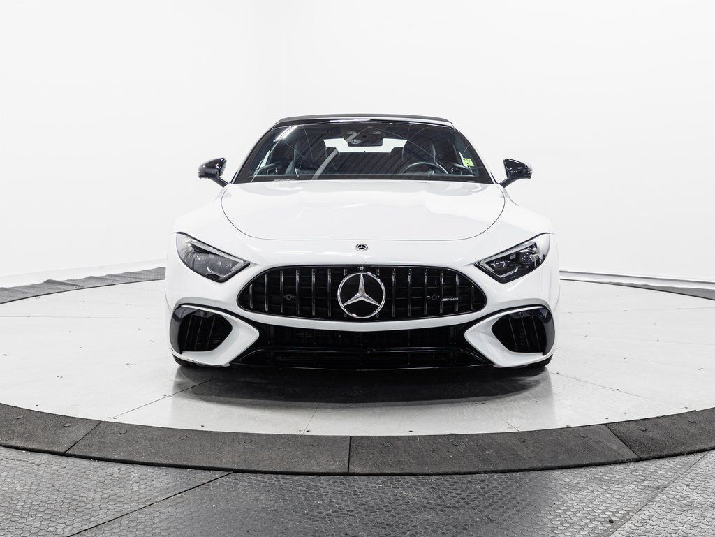 Used 2022 Mercedes-Benz SL 55 AMG 4MATIC w/ Driver Assistance Package image 2