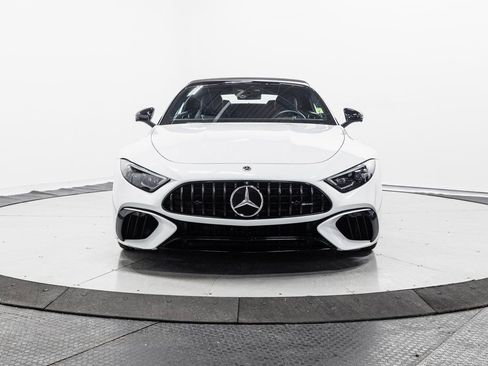 Used 2022 Mercedes-Benz SL 55 AMG 4MATIC w/ Driver Assistance Package image 2