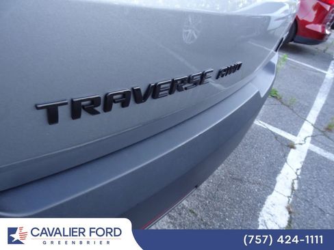 Used 2023 Chevrolet Traverse RS AWD/4WD image 6