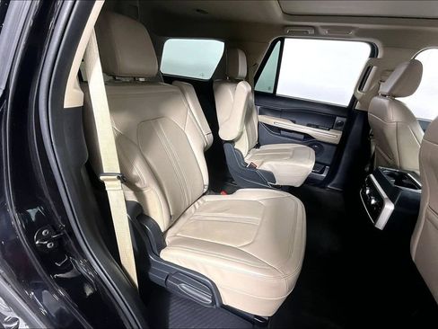 Used 2024 Ford Expedition Limited RWD image 27