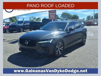 Used 2024 Volvo S60 B5 Core FWD video 1