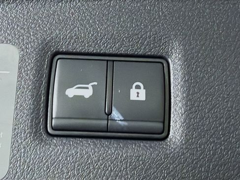 Used 2023 INFINITI QX50 Luxe FWD image 29