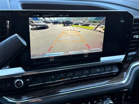 Used 2024 GMC Sierra 1500 Elevation image 30