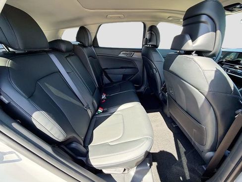 New 2026 Kia Sportage EX FWD image 27