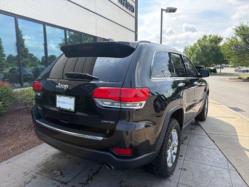 Used 2016 Jeep Grand Cherokee Limited AWD/4WD image 3
