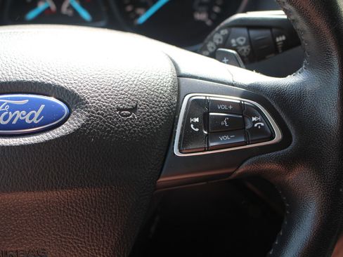 Used 2017 Ford Escape Titanium w/ Equipment Group 301A image 21