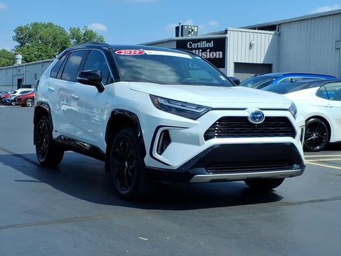 Certified 2024 Toyota RAV4 XSE w/ Advanced Technology Package AWD/4WD image 3