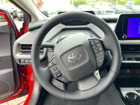 New 2026 Toyota Prius XLE FWD image 21