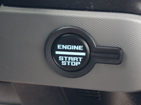 Used 2023 Ford Bronco Black Diamond AWD/4WD image 24