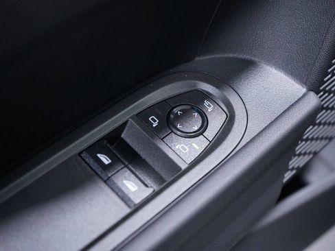 New 2026 MINI Cooper 2-Door Hardtop FWD image 16