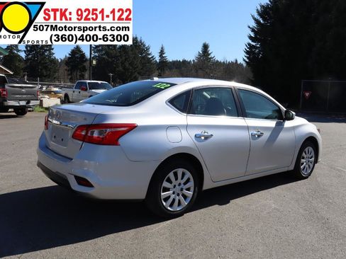 Used 2017 Nissan Sentra SV image 8