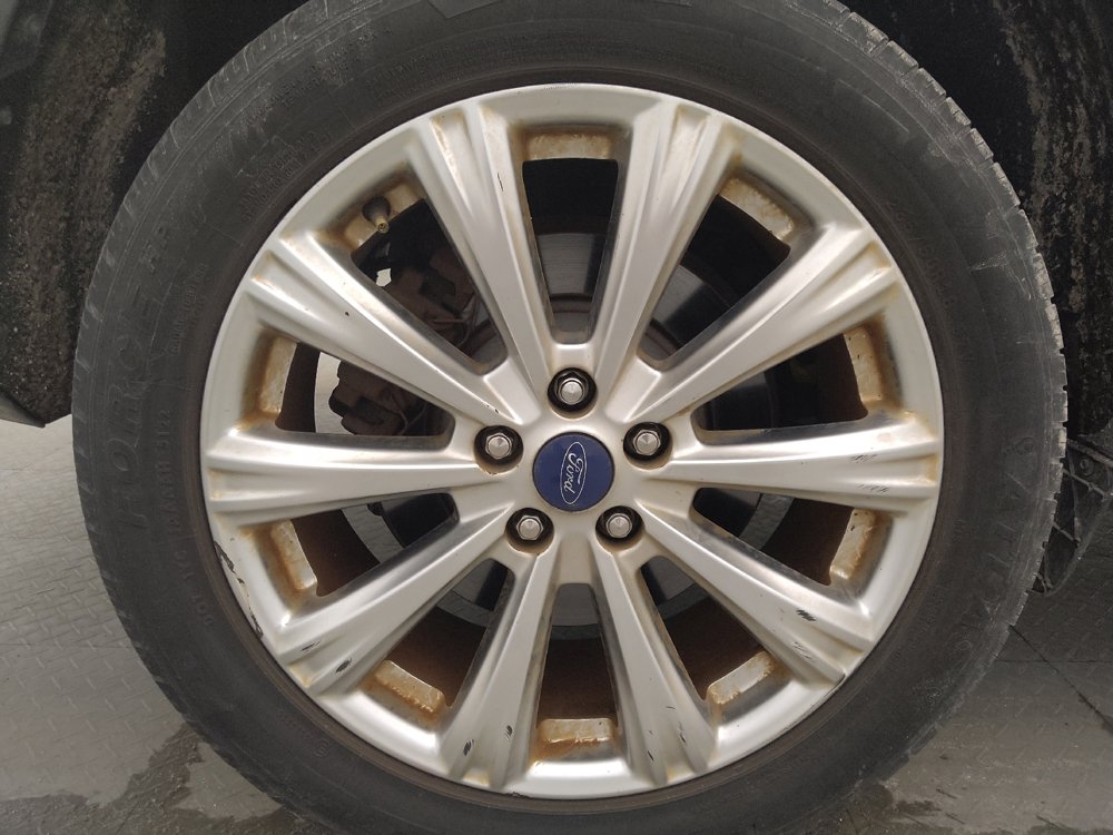 Used 2017 Ford Escape Titanium FWD image 31