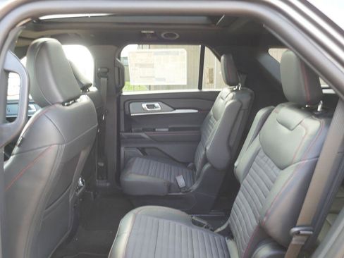 New 2026 Ford Explorer ST-Line AWD/4WD image 15