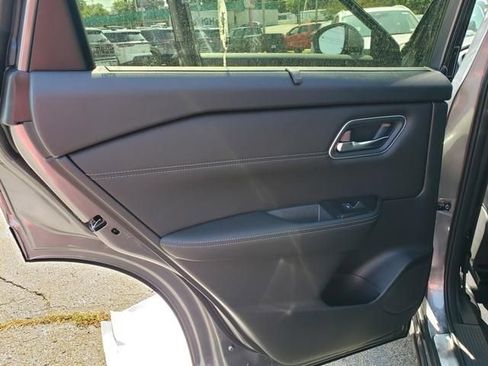 New 2026 Nissan Rogue Platinum w/ Platinum Premium Package image 18