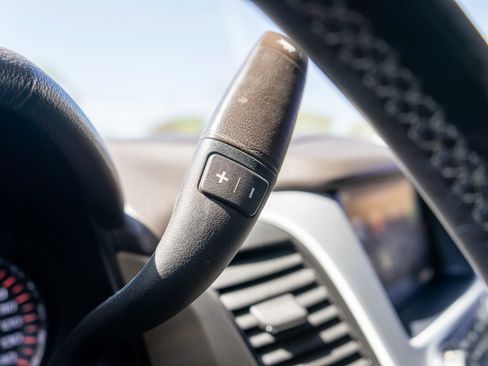 Used 2015 GMC Yukon XL SLT w/ HD Trailering Package image 27