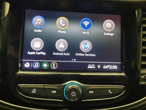 Used 2020 Chevrolet Trax LT w/ LT Convenience Package image 25