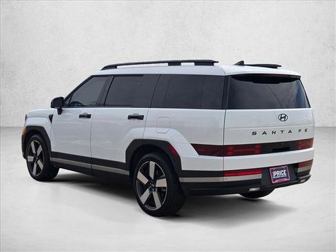Used 2025 Hyundai Santa Fe Limited FWD image 8