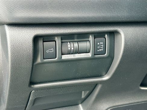 Used 2026 Subaru Forester Premium AWD/4WD image 10