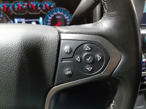 Used 2019 Chevrolet Silverado 2500 LTZ w/ Duramax Plus Package AWD/4WD image 44