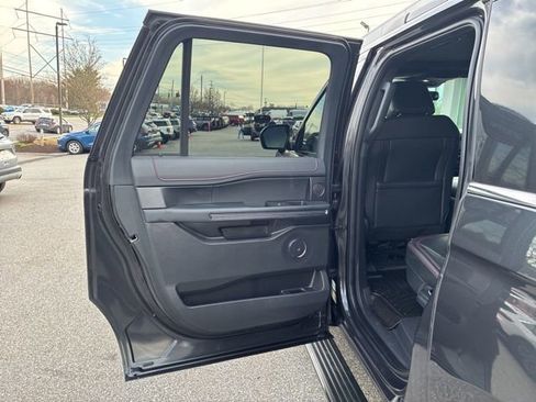 Used 2024 Ford Expedition Max Limited image 13