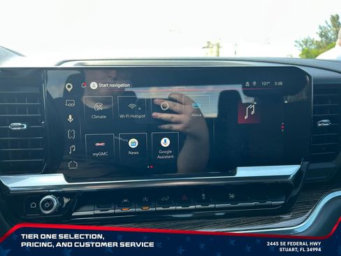 Used 2025 GMC Sierra 1500 Elevation AWD/4WD image 22