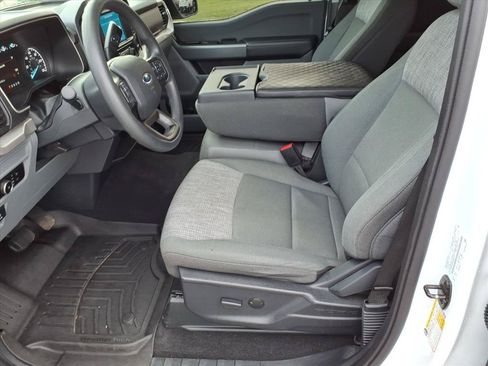 Used 2023 Ford F150 XLT AWD/4WD image 5
