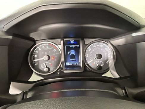 Used 2021 Toyota Tacoma TRD Off-Road AWD/4WD image 21