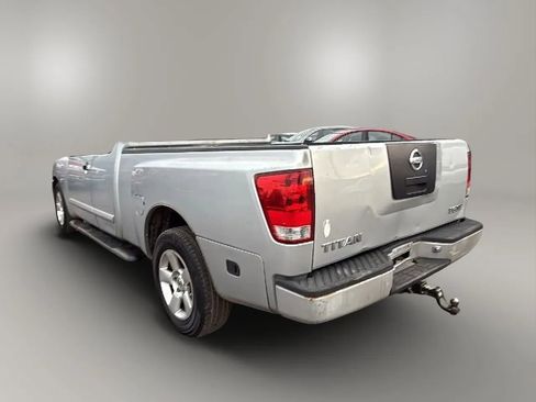 Used 2004 Nissan Titan SE w/ (Bed) Utility Bed Pkg image 3