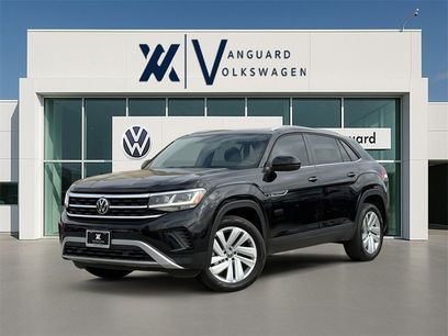 Used 2023 Volkswagen Atlas Cross Sport SE w/ Panoramic Sunroof Package