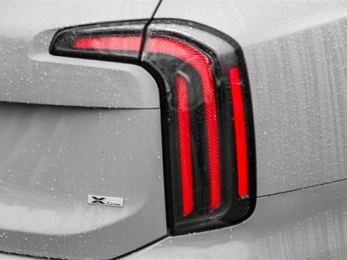 Used 2025 Kia Telluride SX Prestige X-Line image 10