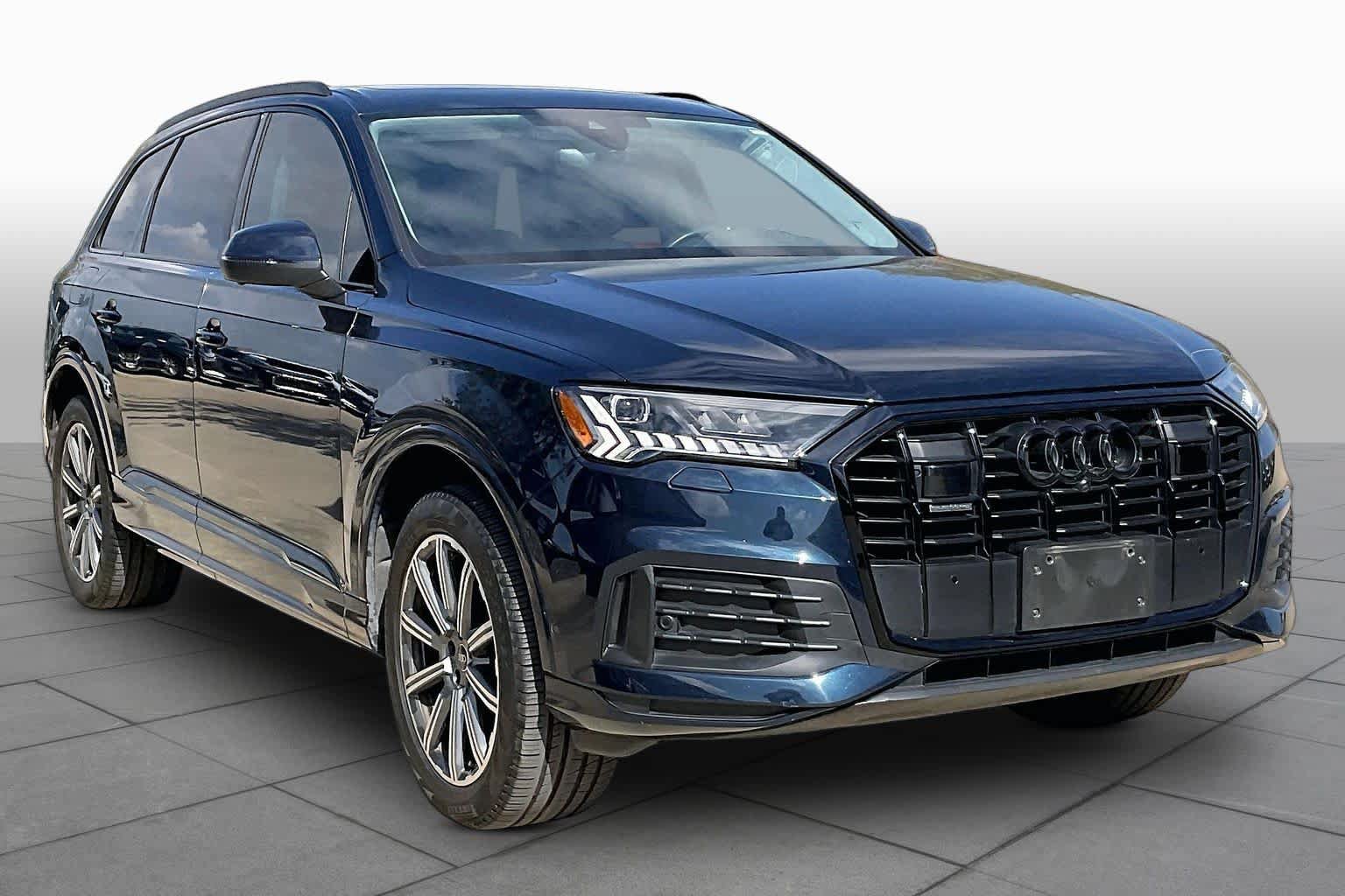 Used 2023 Audi Q7 2.0T Premium Plus w/ Premium Plus Package AWD/4WD image 2