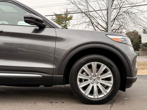 Used 2020 Ford Explorer Limited image 15