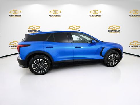 Used 2024 Chevrolet Blazer EV LT AWD/4WD image 9