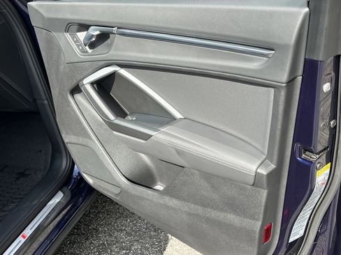 Used 2021 Audi Q3 2.0T Premium w/ Convenience Package image 12